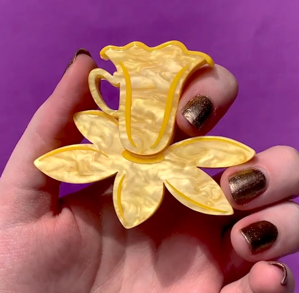 Flower Teacup Brooch