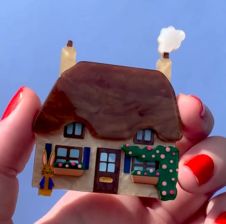 Country Cottage Brooch